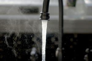 Les points essentiels à vérifier avant l'installation d'un chauffe-eau gaz et ses avantages