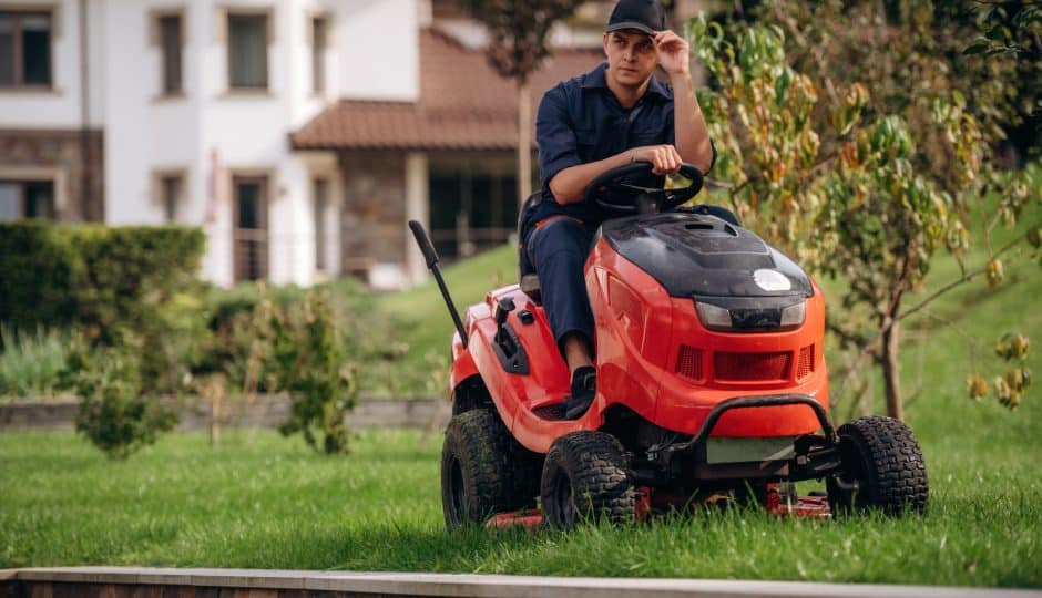 tondeuse debroussailleuse